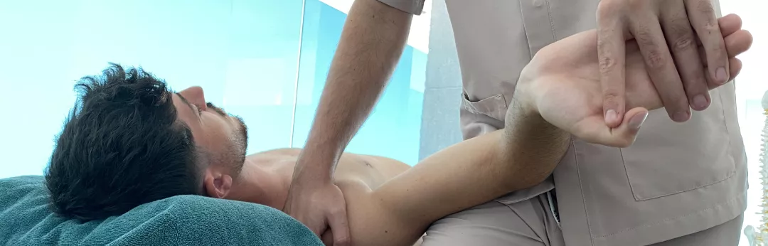 terapia2-1080x346.png terapia manual